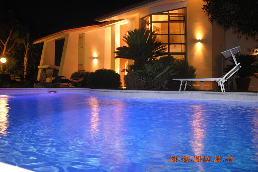 Relais Villa Stella Taranto Exterior foto